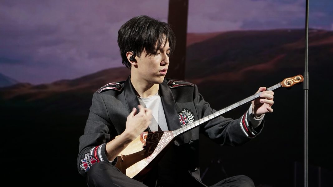 Performance by Dimash Kudaibergen in Ekaterinburg