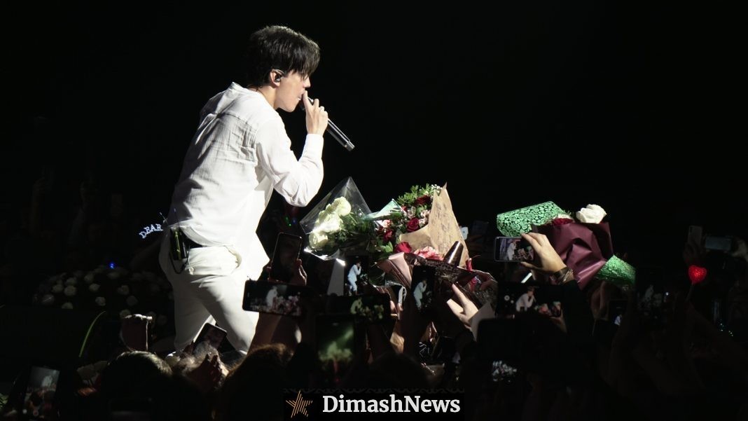 Performance by Dimash Kudaibergen in Ekaterinburg