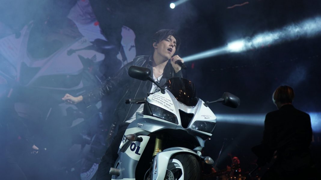 Performance by Dimash Kudaibergen in Ekaterinburg