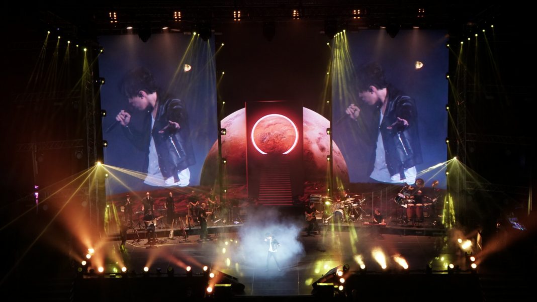 Performance by Dimash Kudaibergen in Ekaterinburg