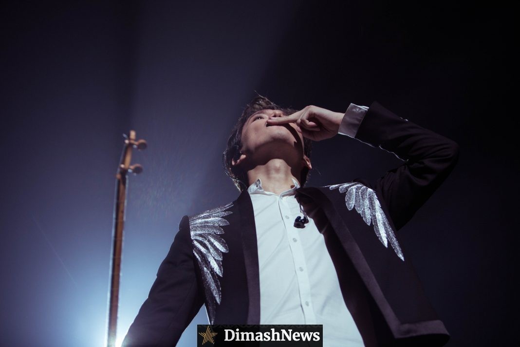 Dimash touched the hearts of Kyiv fans, singing in Ukrainian language