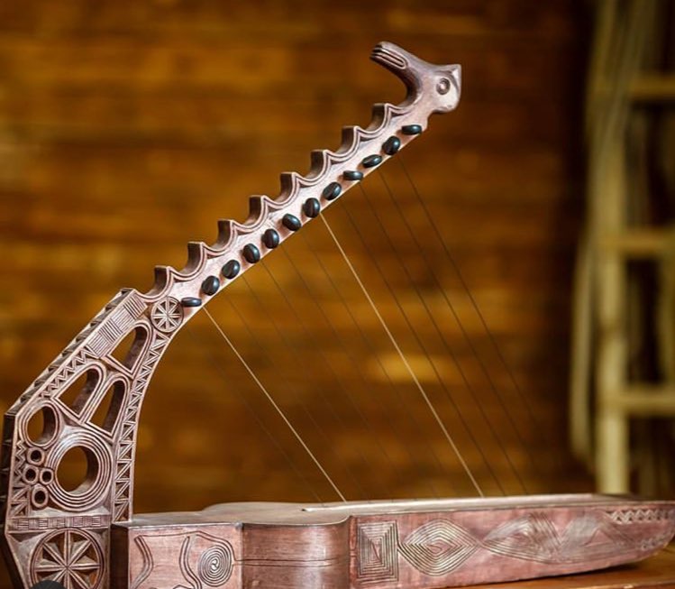 The magic of the Ossetian harp duadastanon