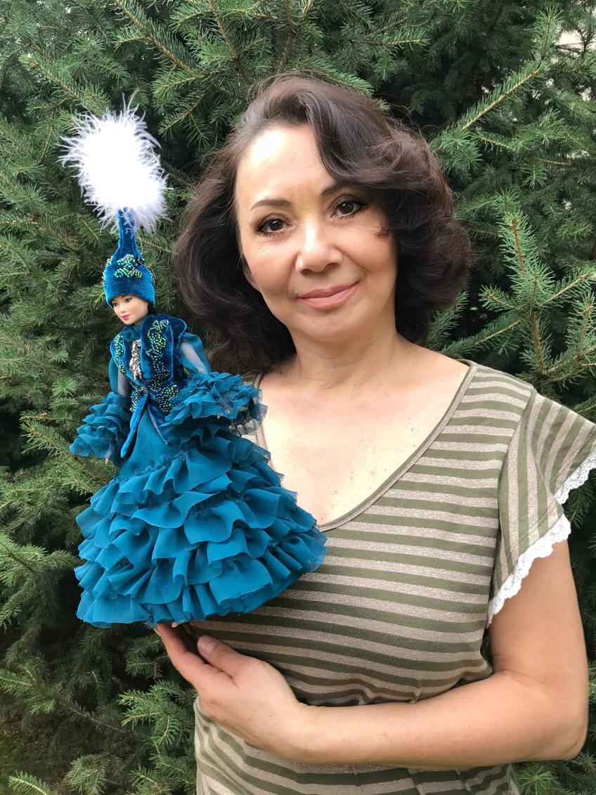 The beauty of the Kazakh national costume in miniature: doll fashion designer Gulnara Khamza