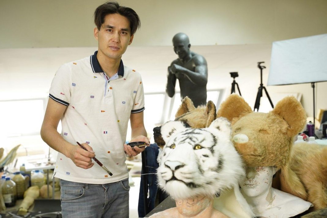 Hyperrealist sculptor Aidos Esmagambetov: "My dream is a museum of sculptures in Kazakhstan"