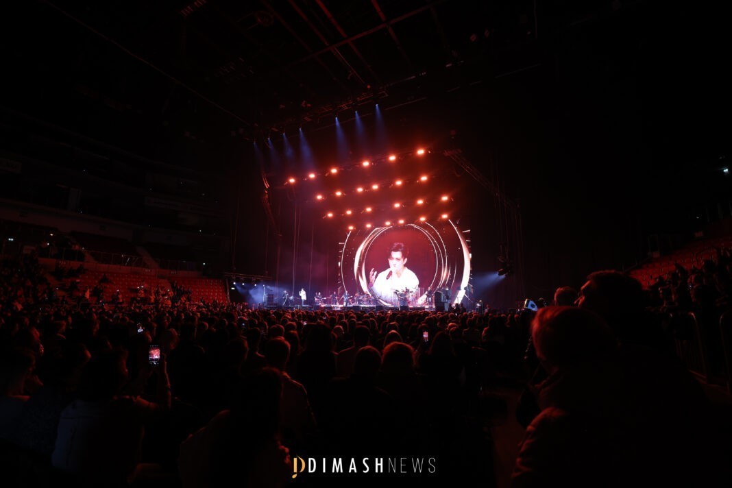 “Stranger” concert, Dusseldorf (November 24, 2024)