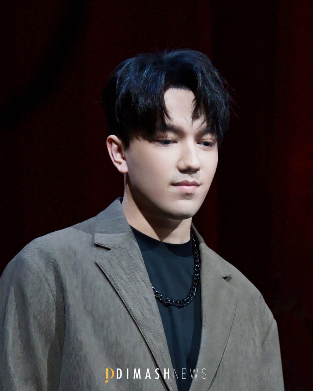 Dimash Qudaibergen Attends the “Virtuosos” Press Conference