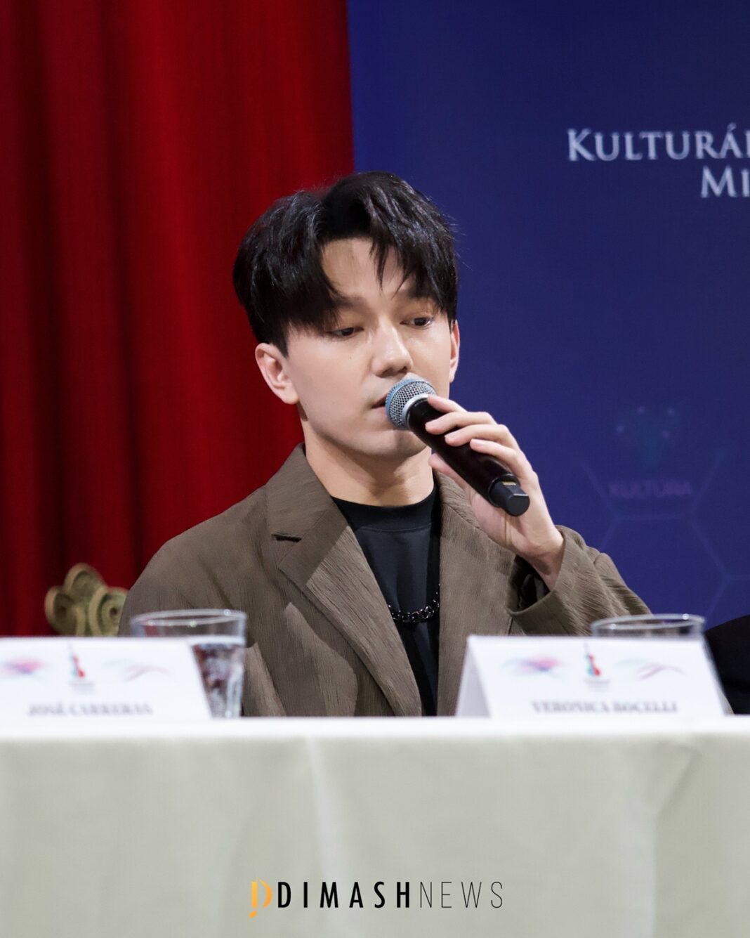 Dimash Qudaibergen Attends the “Virtuosos” Press Conference