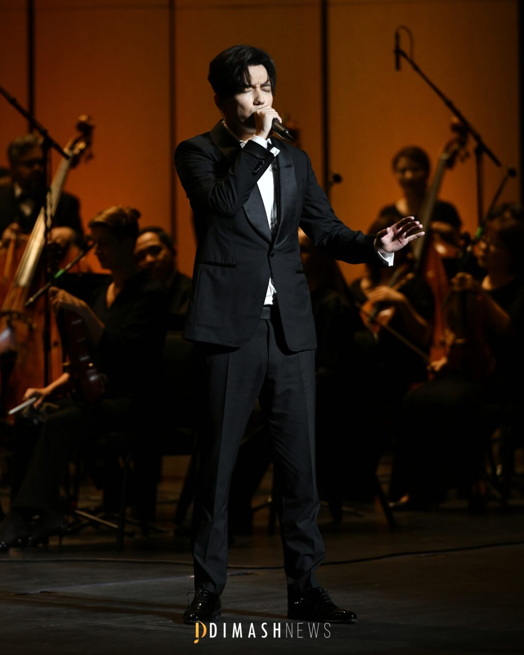 “A Night with the Stars” in Vietnam (July 6, 2025)