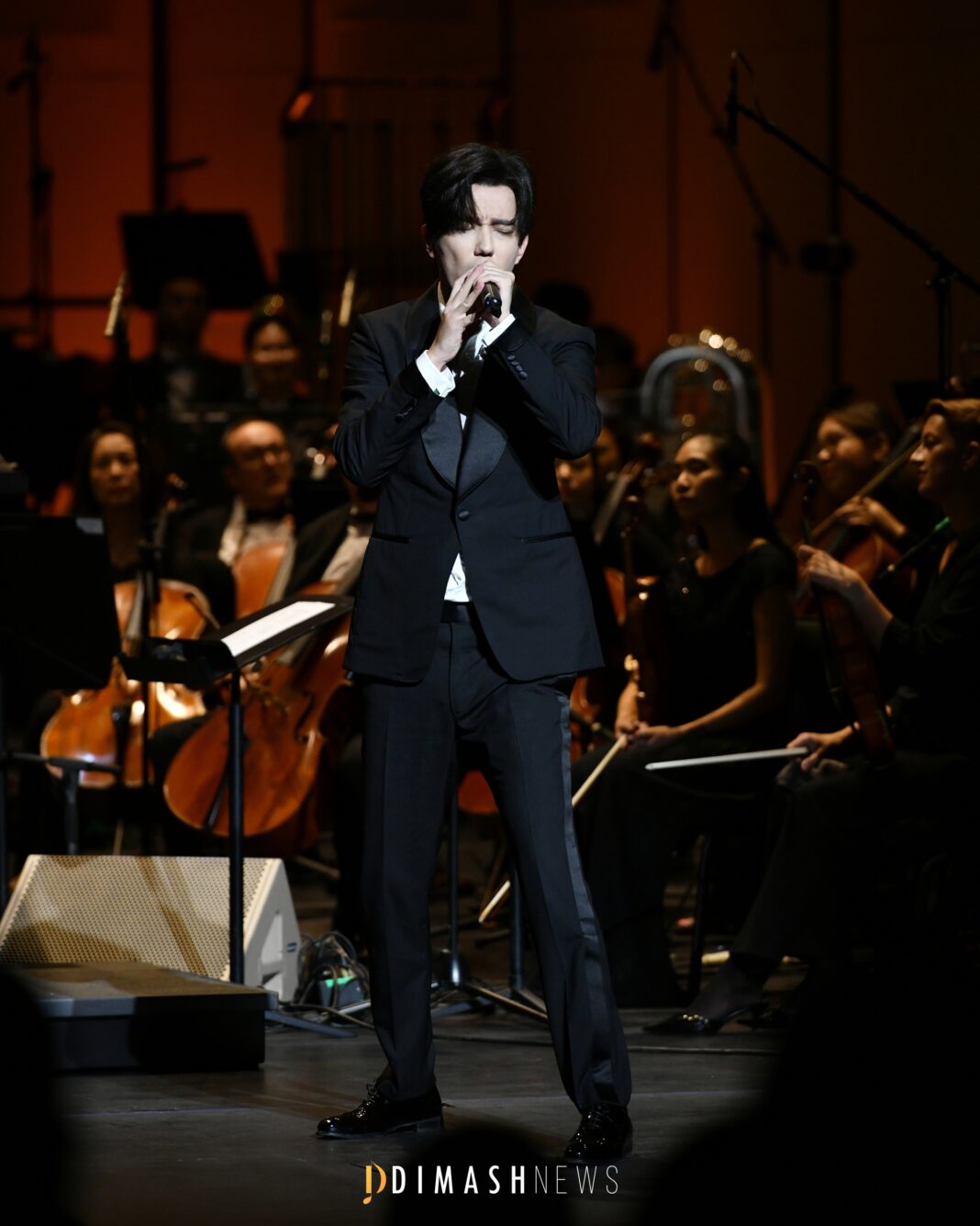 “A Night with the Stars” in Vietnam - Plácido Domingo, Kristine Opolais, and Dimash Qudaibergen Perform Exclusive Concert at Hanoi Opera