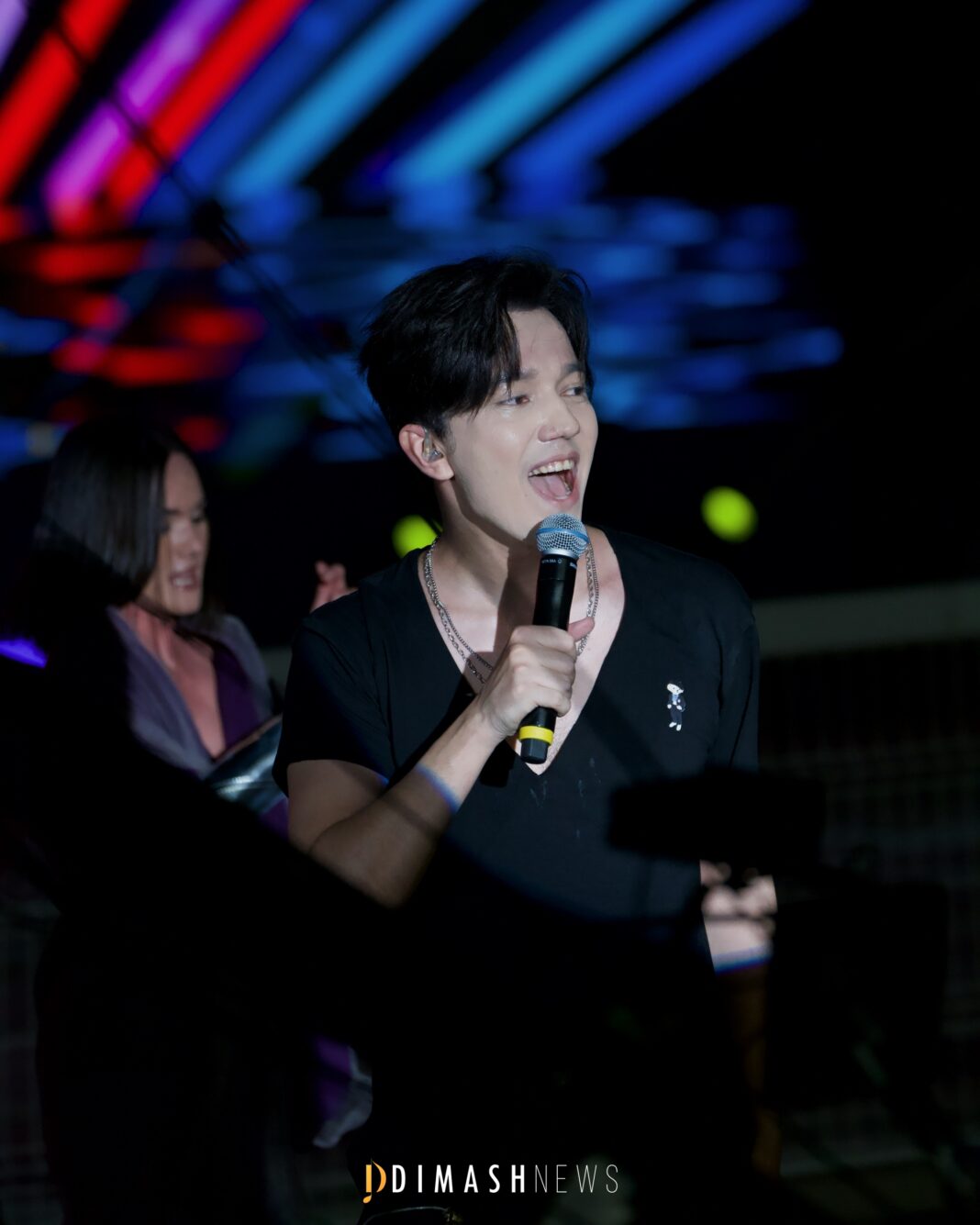 Dimash Qudaibergen Performs as Special Guest at “Meikin Asia” Festival