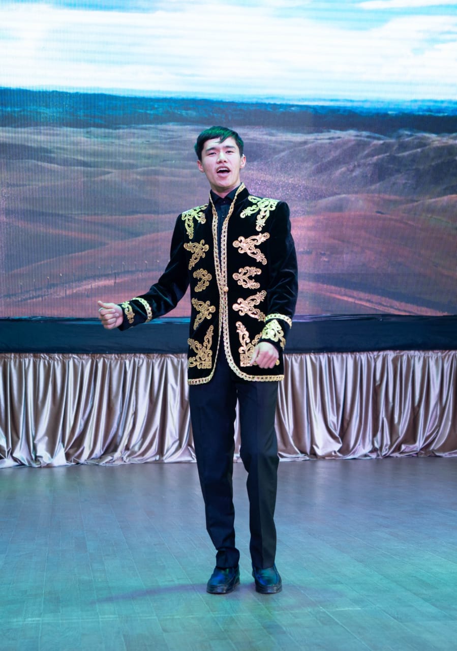 Dimash’s Songs in Sign Language: Dimash Fan Club in Karaganda Meets Young Sign Song Artist