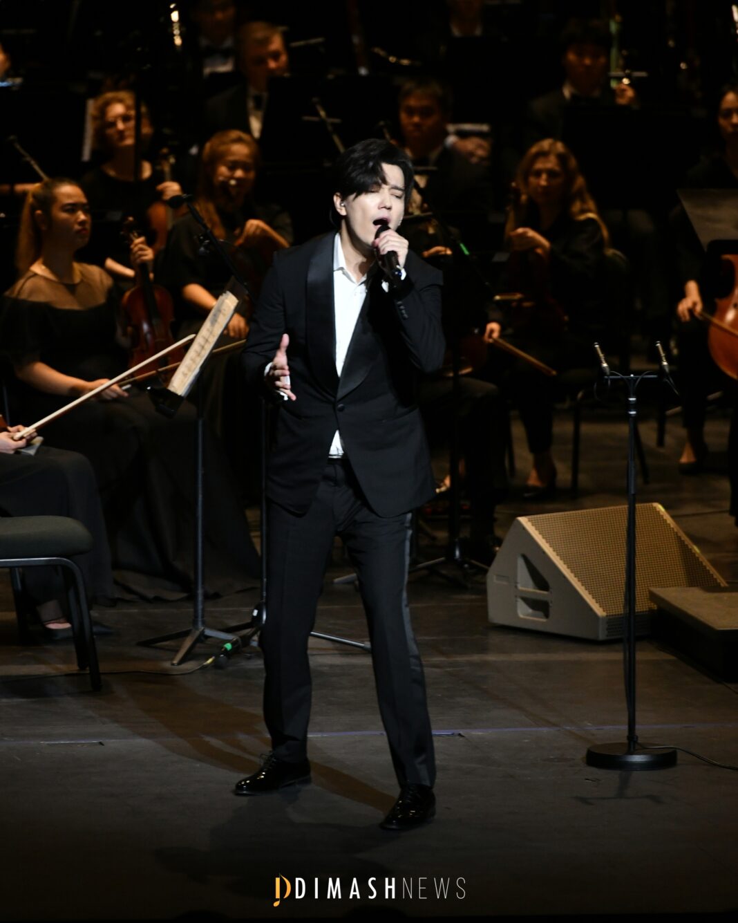 “A Night with the Stars” in Vietnam - Plácido Domingo, Kristine Opolais, and Dimash Qudaibergen Perform Exclusive Concert at Hanoi Opera