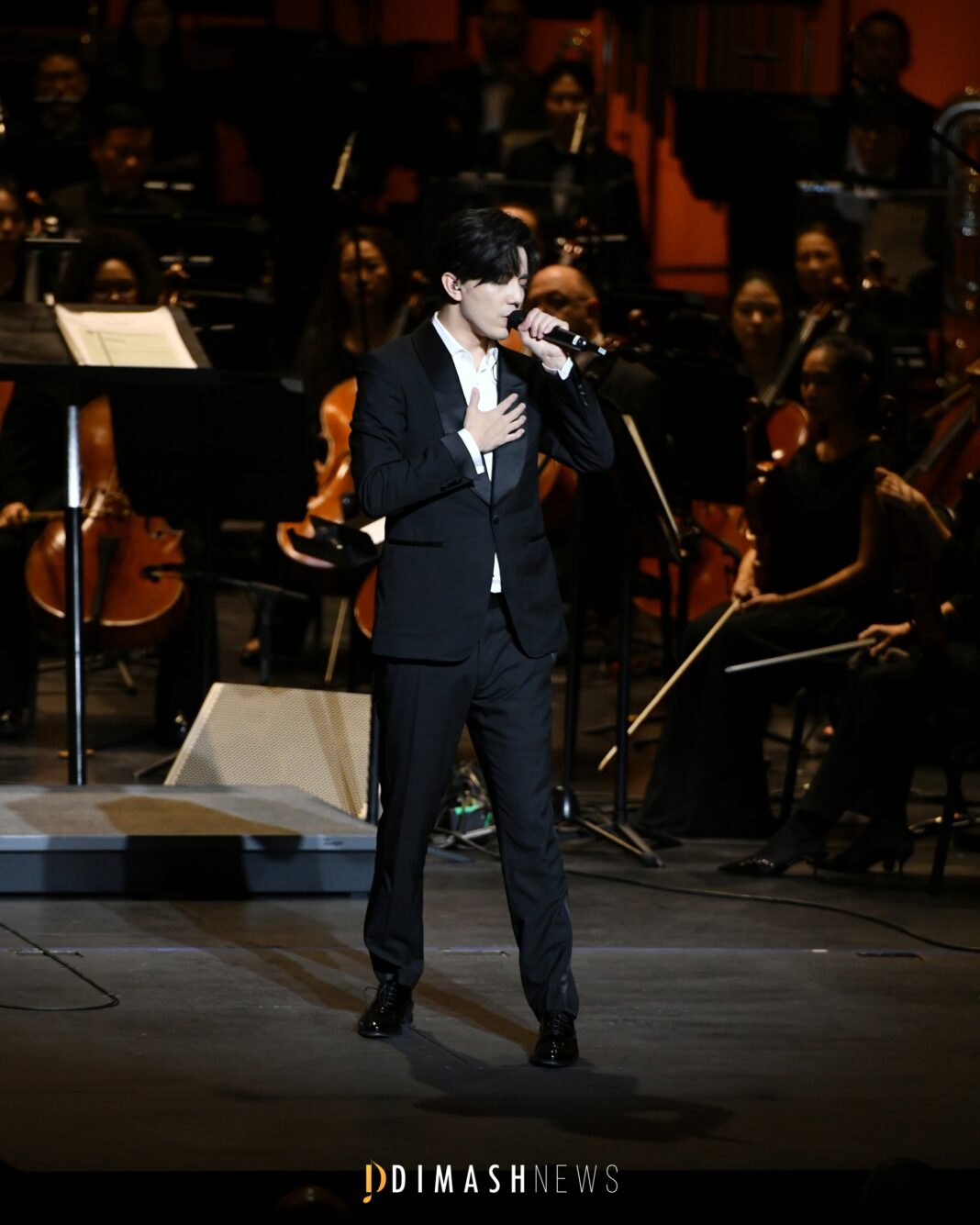 “A Night with the Stars” in Vietnam - Plácido Domingo, Kristine Opolais, and Dimash Qudaibergen Perform Exclusive Concert at Hanoi Opera