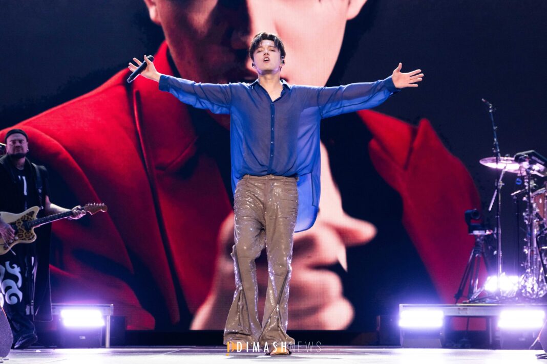 “Stranger” concert, New York (October 5, 2025)