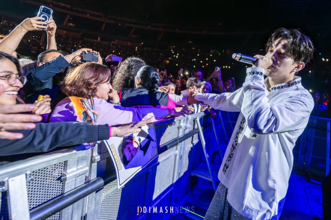 “Stranger” concert, Mexico (October 8 & 10, 2025)