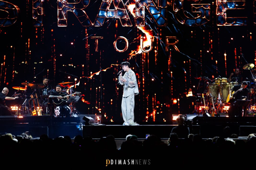 “Stranger” concert, New York (October 5, 2025)