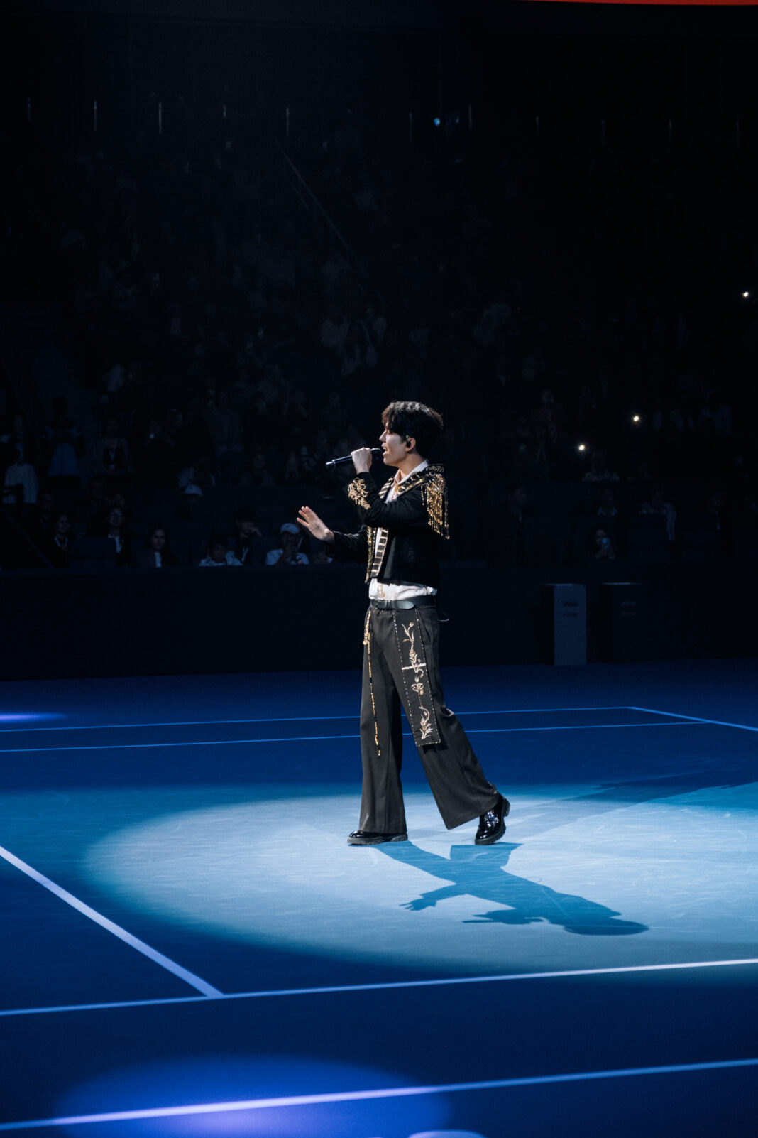 Dimash Qudaibergen Premieres a New Song at Almaty Open ATP 250