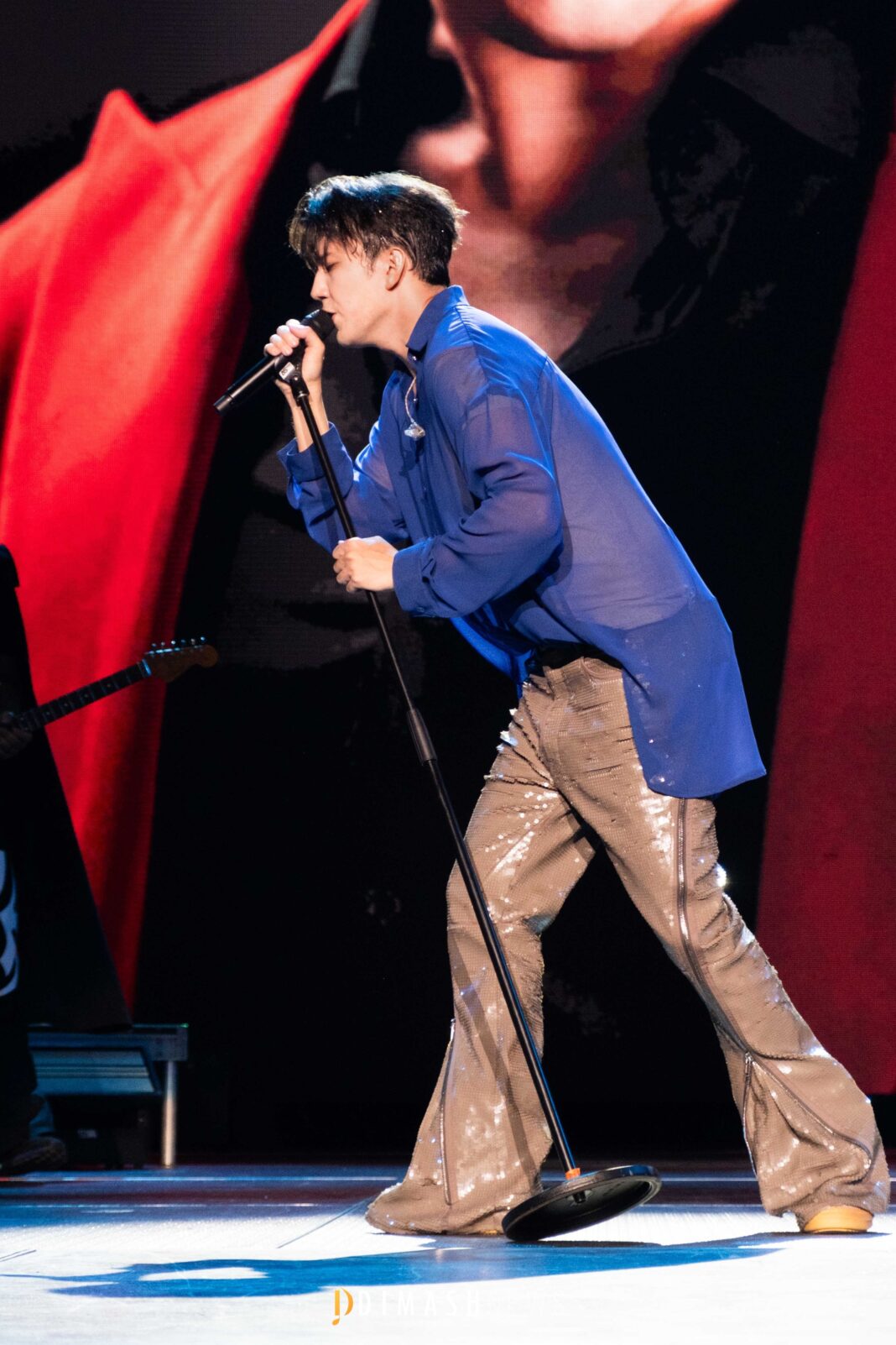 “Stranger” concert, New York (October 5, 2025)