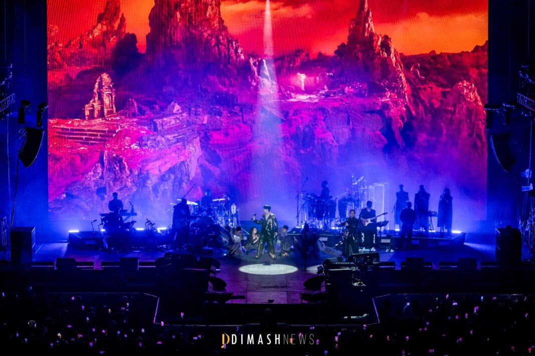 “Stranger” concert, Mexico (October 8 & 10, 2025)