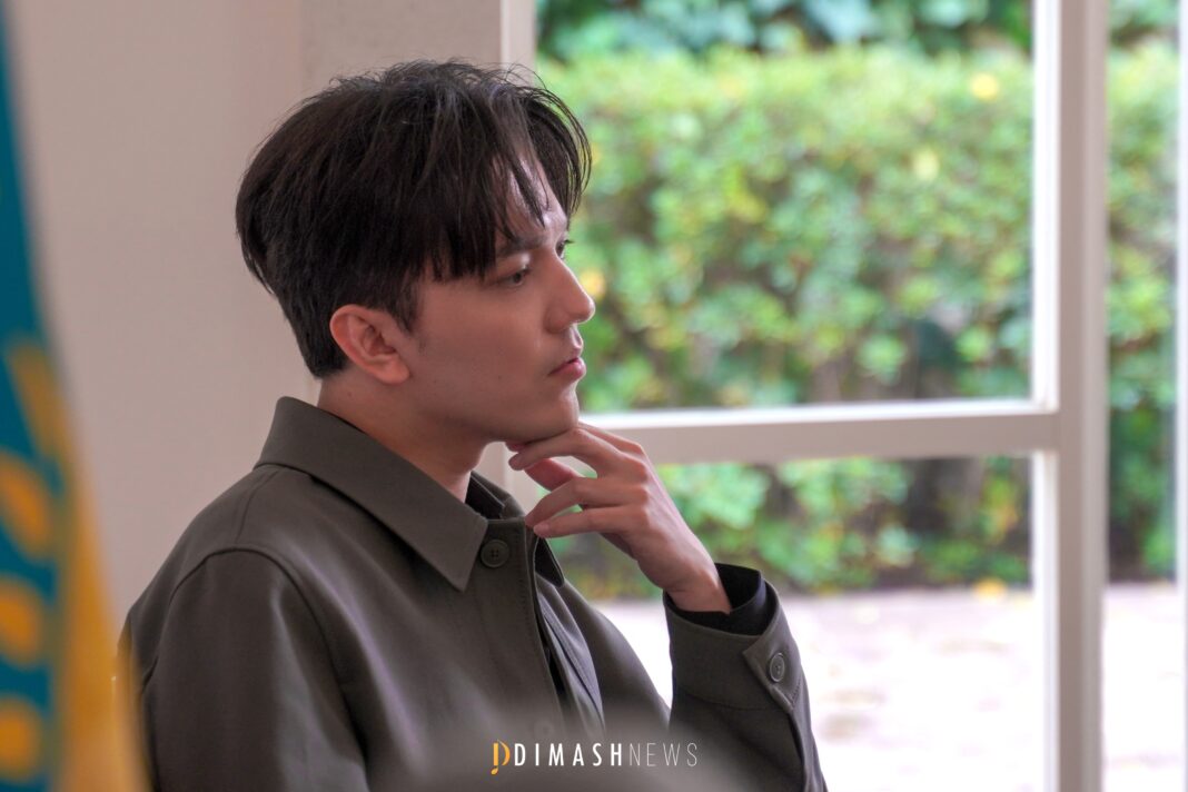 Dimash Qudaibergen Meets with the Embassy of Kazakhstan in Mexico