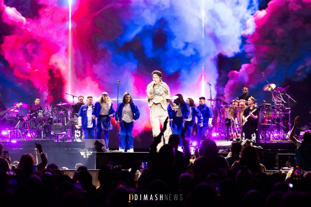 “Stranger” concert, New York (October 5, 2025)