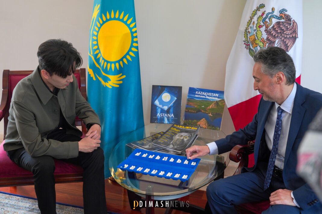 Dimash Qudaibergen Meets with the Embassy of Kazakhstan in Mexico