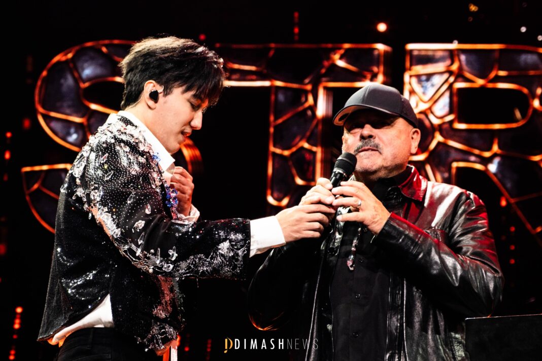 “Stranger” concert, New York (October 5, 2025)