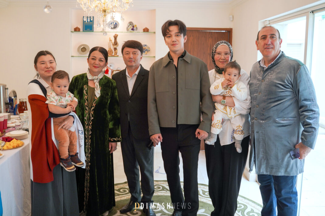Dimash Qudaibergen Meets with the Embassy of Kazakhstan in Mexico
