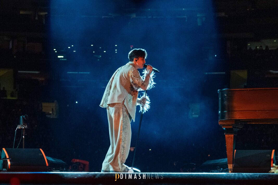 “Stranger” concert, New York (October 5, 2025)