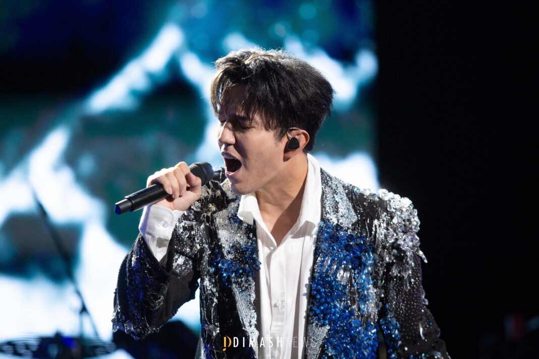 “Stranger” concert, New York (October 5, 2025)