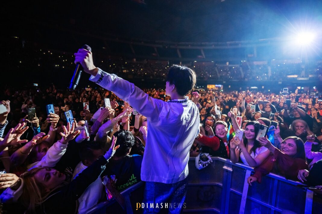 “Stranger” concert, Mexico (October 8 & 10, 2025)