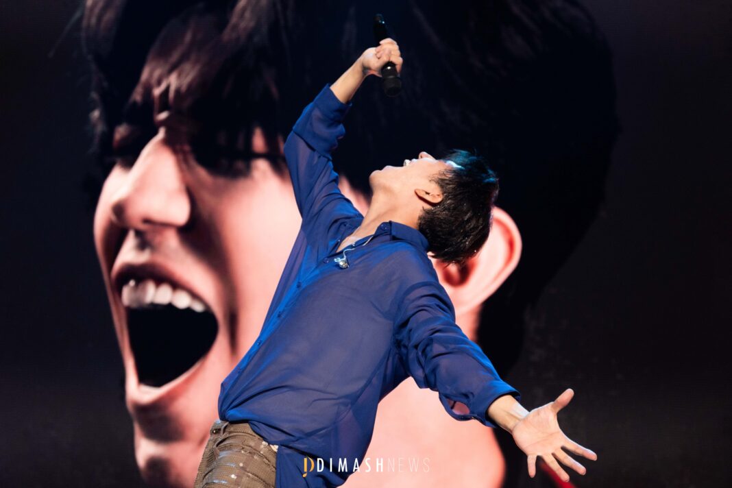 “Stranger” concert, New York (October 5, 2025)