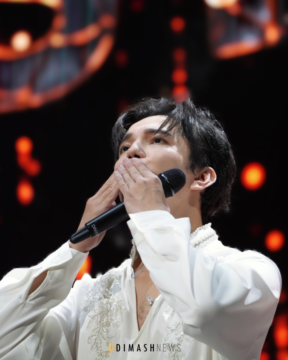 A Grand Concert in Barcelona: Dimash Qudaibergen’s First-Ever Show in Spain