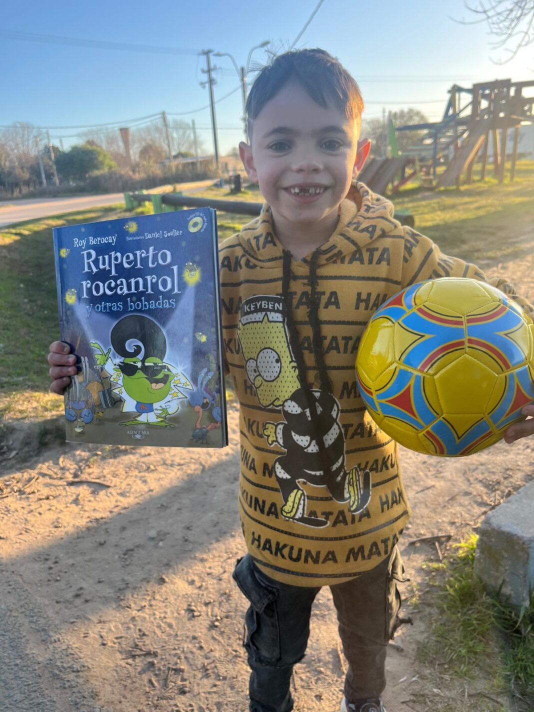 Dimash’s Fans in Uruguay Carry Out Two Charity Initiatives to Support Children and Vulnerable Families Dimash’s Fans in Uruguay Carry Out Two Charity Initiatives to Support Children and Vulnerable Families