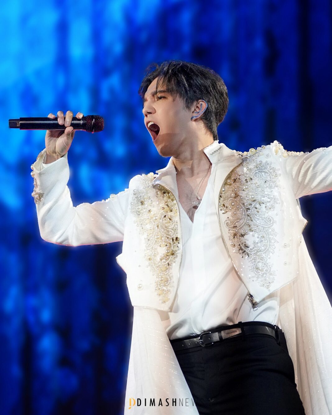 Berlin Welcomes Dimash Qudaibergen: The “Stranger” Tour Continues