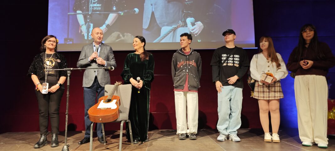 Dimash Fans Held a Traditional Dears Evening in Barcelona
