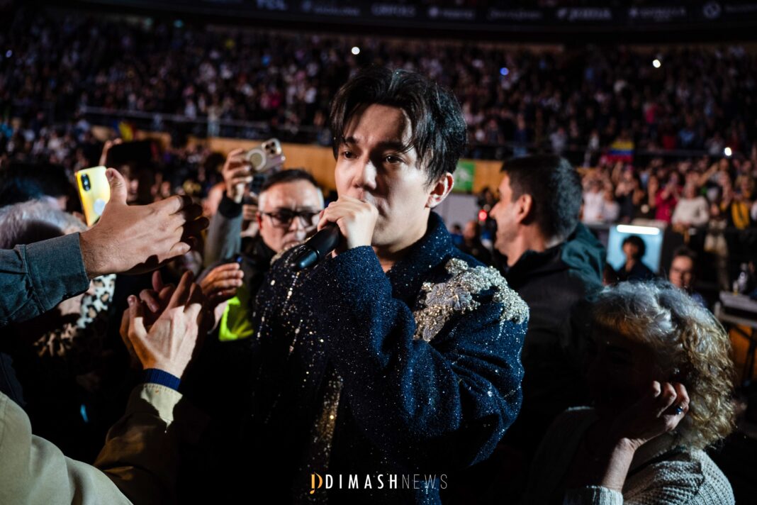 “Stranger” concert, Barcelona (November 8, 2025)