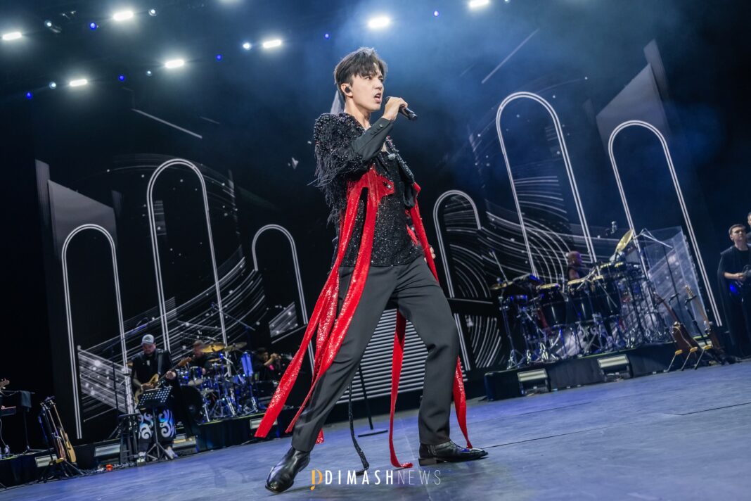 “Stranger” concert, Mexico (October 8 & 10, 2025)