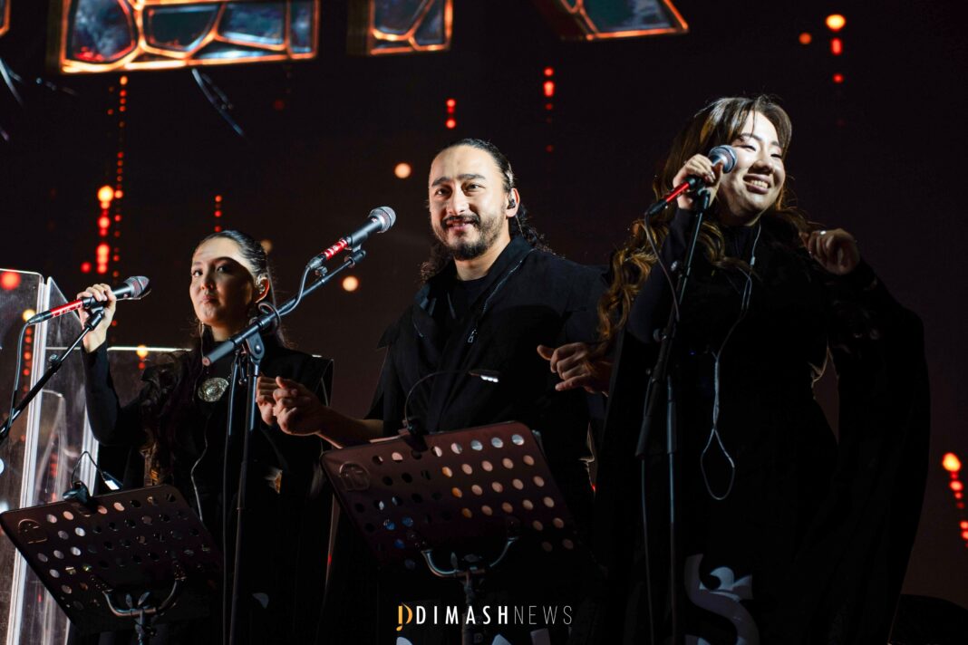 “Stranger” concert, Barcelona (November 8, 2025)