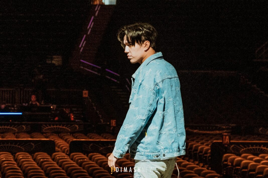 “Stranger” backstage, New York (October 5, 2025)