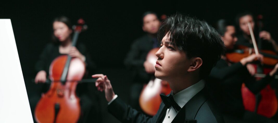 Dimash Qudaibergen Releases New Original Composition “Gashyqtyq”