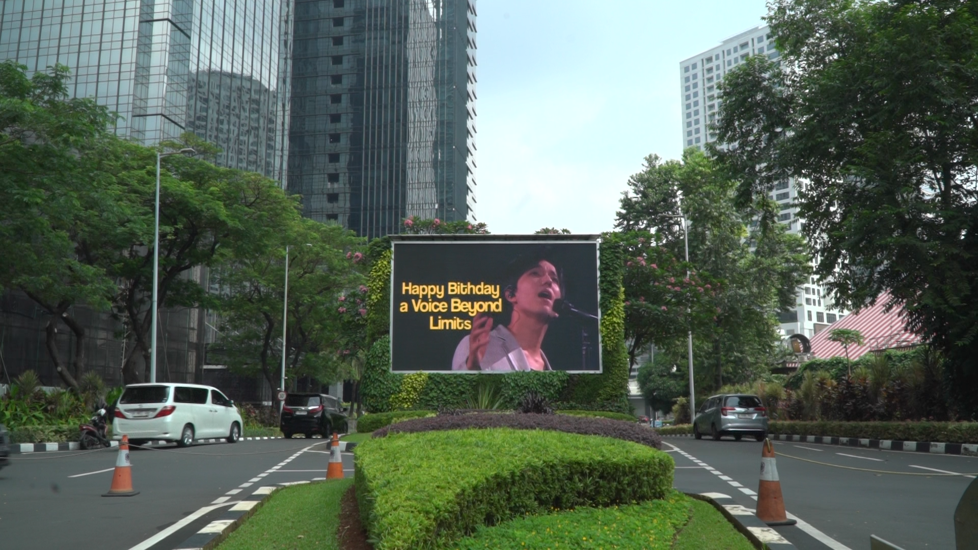 LED Screens Lit Up Indonesia’s Capital on Dimash Qudaibergen’s Birthday LED Screens Lit Up Indonesia’s Capital on Dimash Qudaibergen’s Birthday
