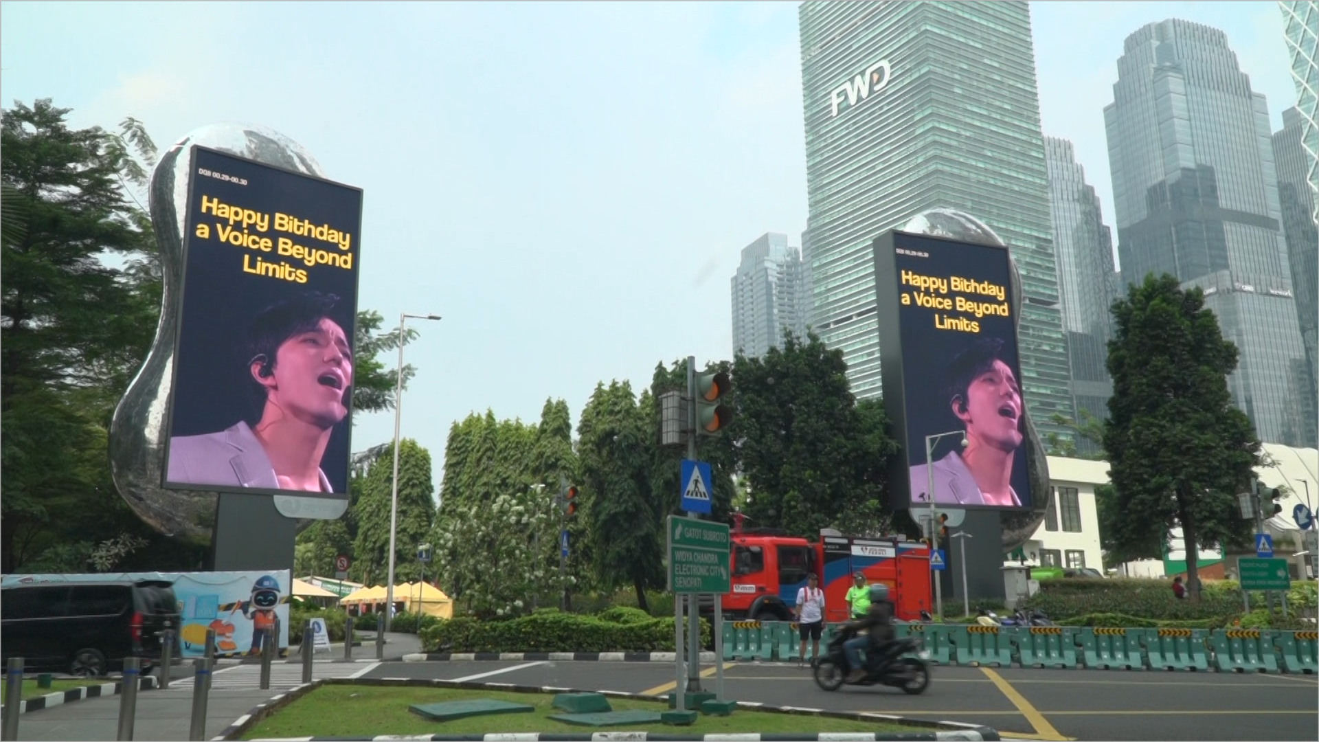 LED Screens Lit Up Indonesia’s Capital on Dimash Qudaibergen’s Birthday LED Screens Lit Up Indonesia’s Capital on Dimash Qudaibergen’s Birthday