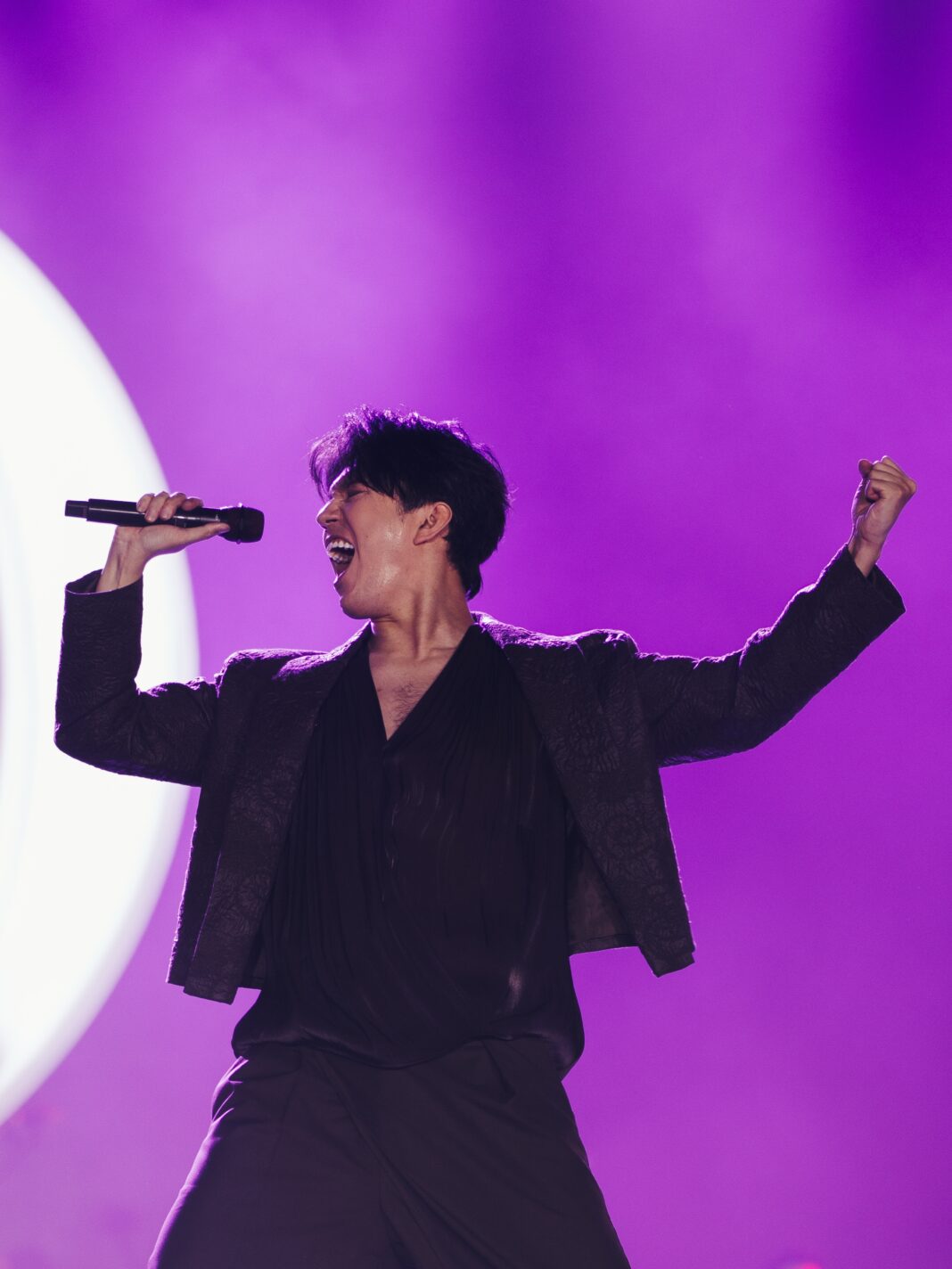 Dimash Qudaibergen Performed at the Gala Concert of the “Altay - Golden Cradle of the Turkic World” Festival
