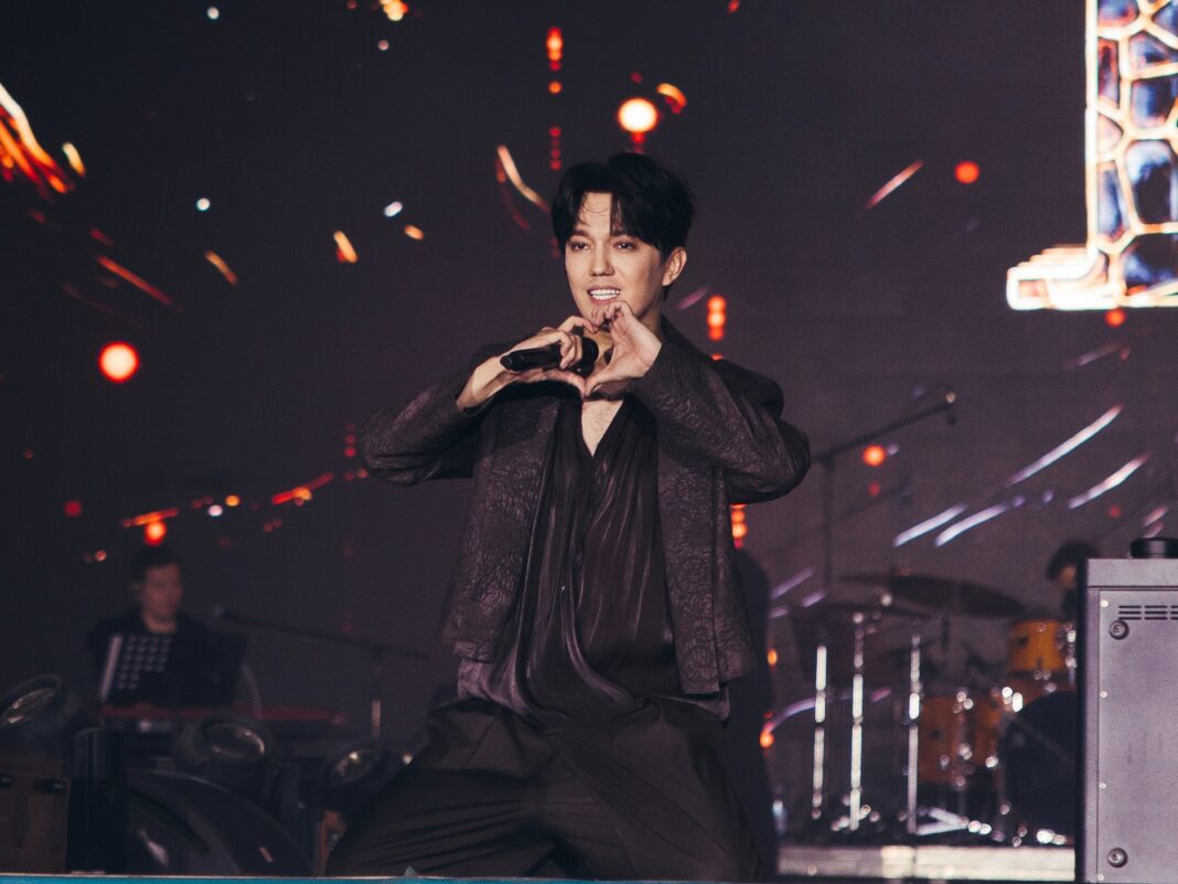 Dimash Qudaibergen Performed at the Gala Concert of the “Altay - Golden Cradle of the Turkic World” Festival