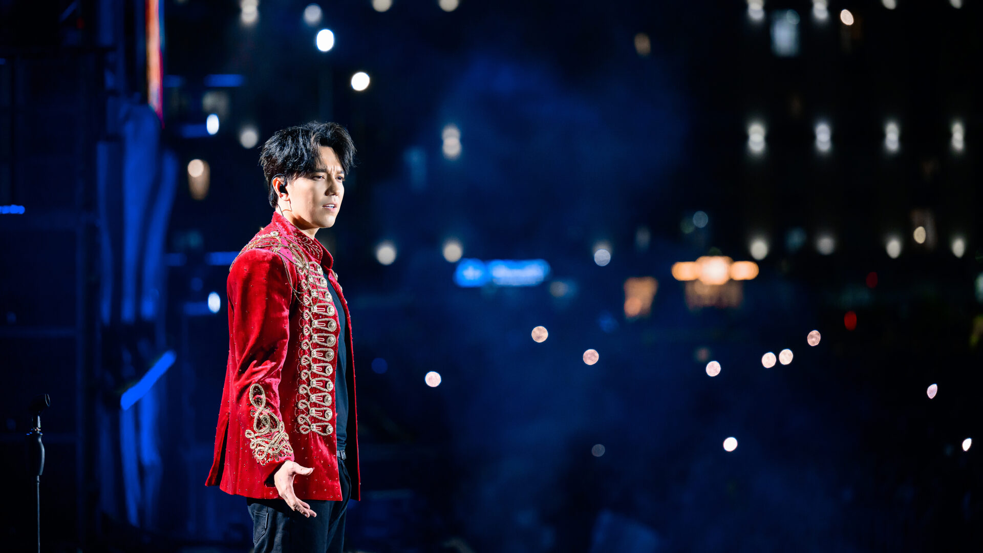 Dimash Qudaibergen Headlines Miners’ Day Celebration Concert in Karaganda