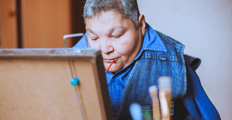 “Life Without Arms”: Artist Karipbek Kuyukov on His Journey, the Anti-Nuclear Movement and Meeting Dimash “Life Without Arms”: Artist Karipbek Kuyukov on His Journey, the Anti-Nuclear Movement and Meeting Dimash