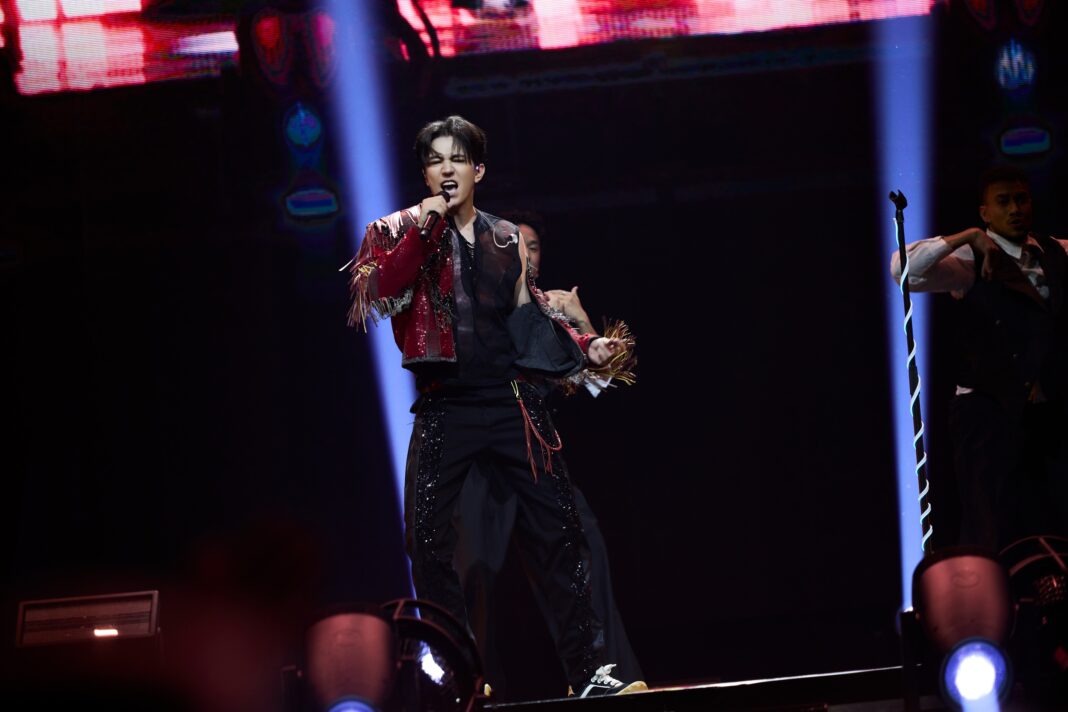 Dimash Qudaibergen’s Original Songs Take Center Stage on the DIMENSIONS Tour in Düsseldorf
