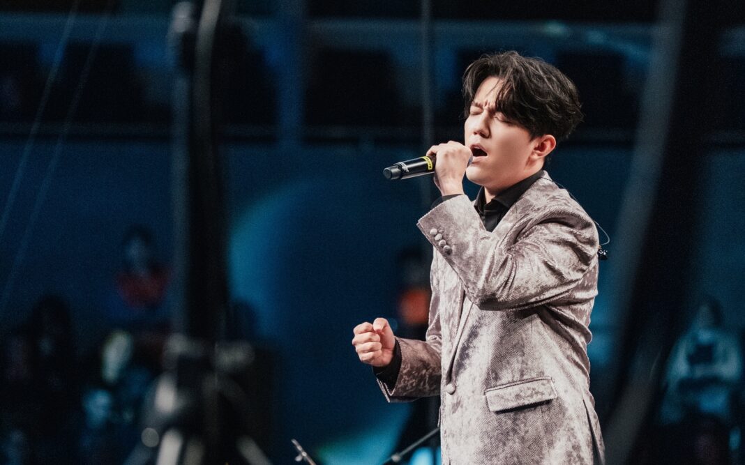 Dimash Qudaibergen Shines at Turkic World Concert in Ankara