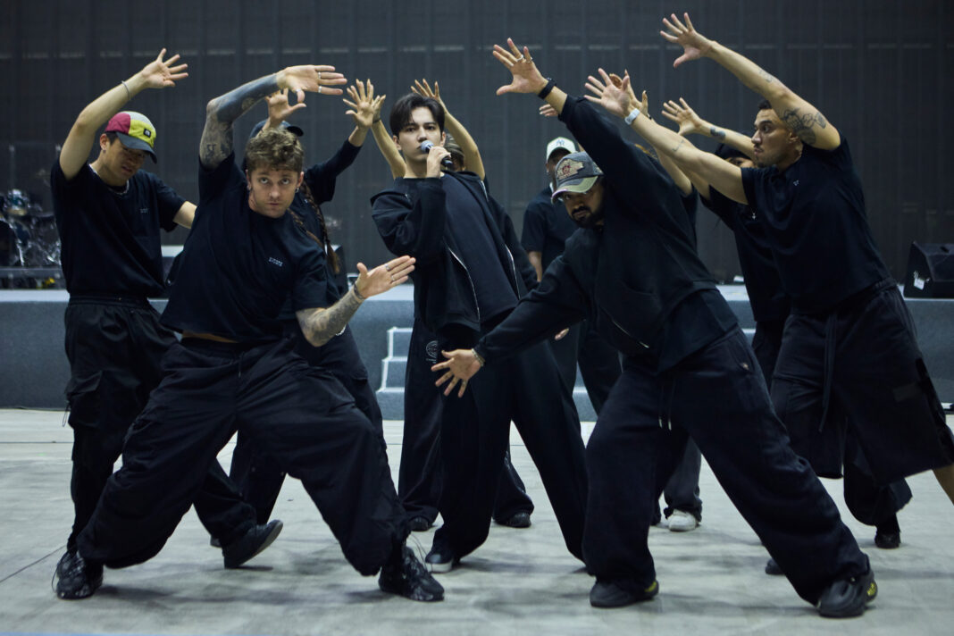 Dimash Qudaibergen: DIMENSIONS – Tour | Backstage